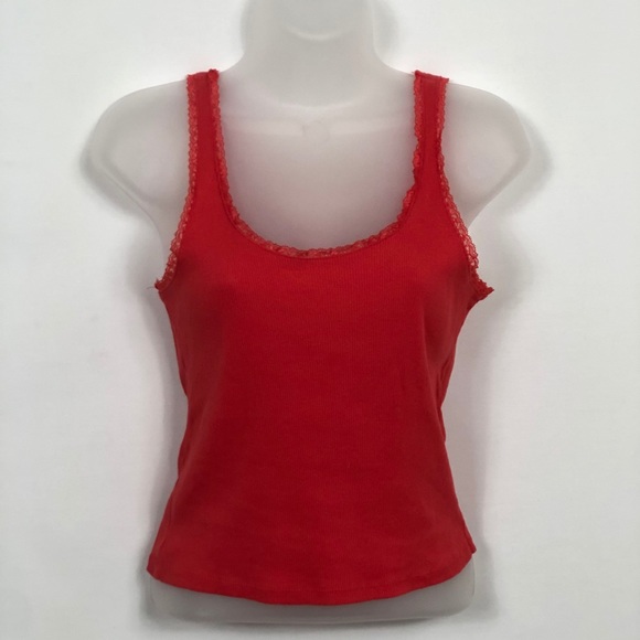 Charlotte Russe Tops - Charlotte Russe Basic Ribbed Crop Tank